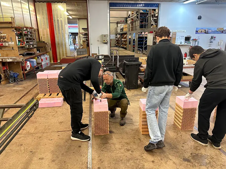 Klassenzimmer mit Werkstatt getauscht